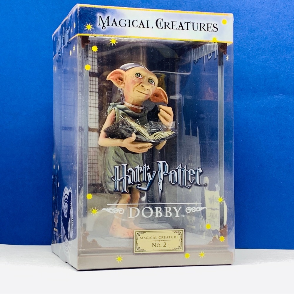 Dobby elf Harry Potter Magical Creatures sculpture
